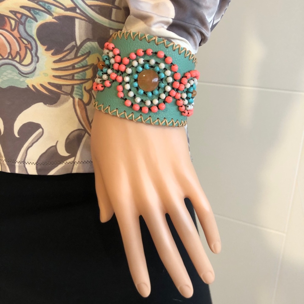 Leather beaded bracelet